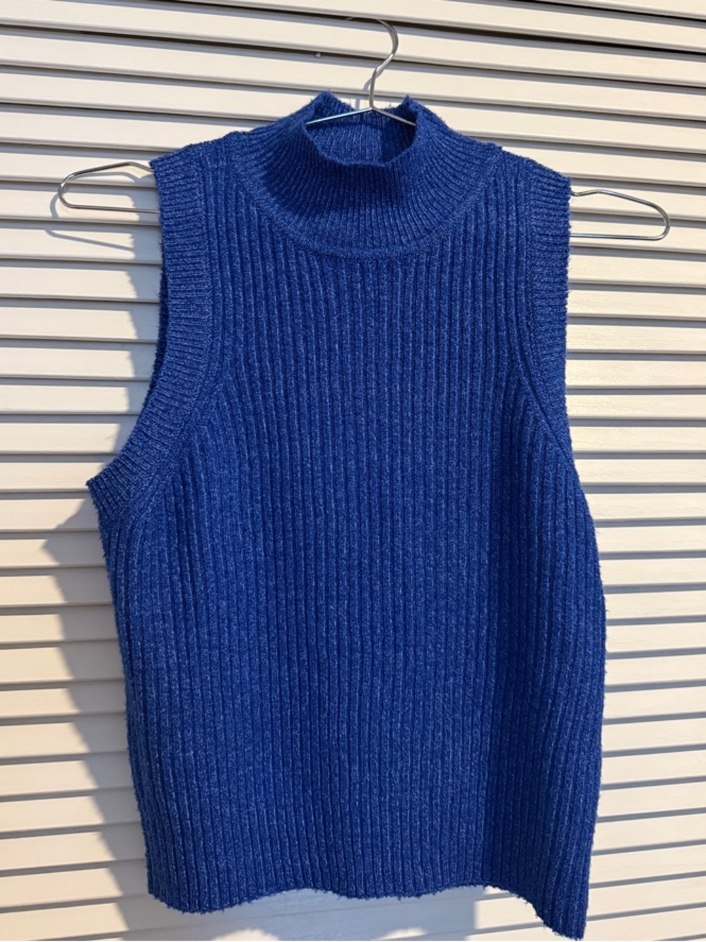 Jessica Simpson Ribbed Mock Neck Sweater Tank